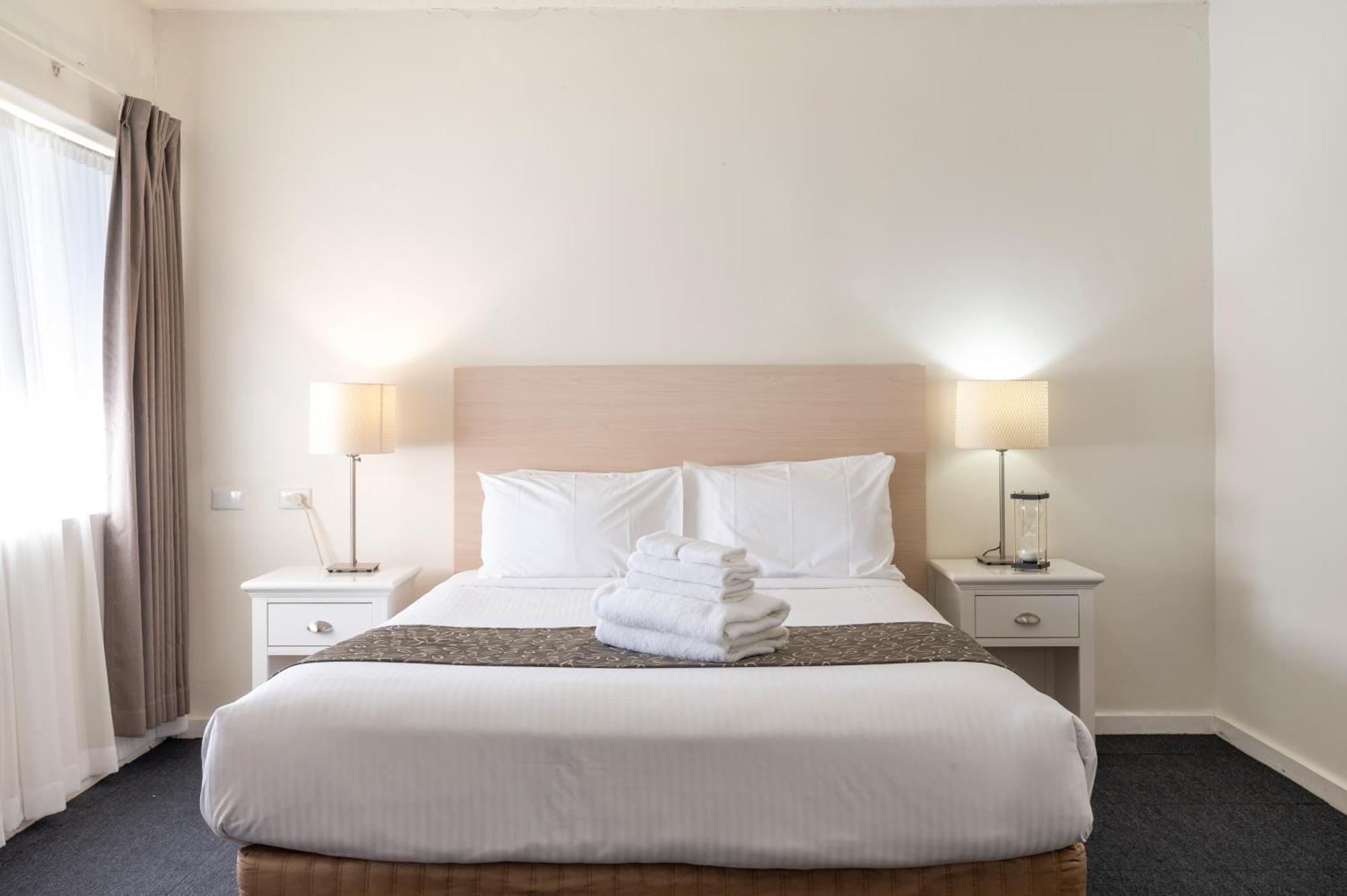Adelaide Granada Motor Inn Esterno foto